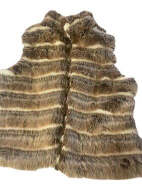 Outdoor Edition by Parkhurst Striped Faux Fur Vest in Brown and Cream